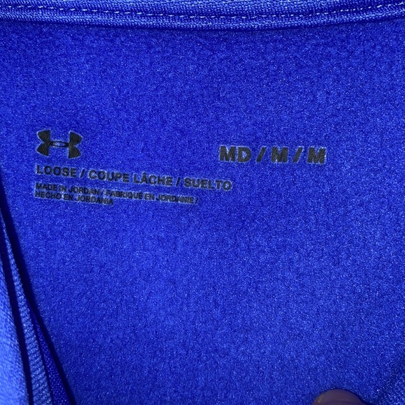 M purple under armour hoodie - Picture 4 of 4